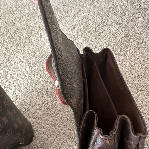 Designer look alike purses. See description. - Picture 12 of 13